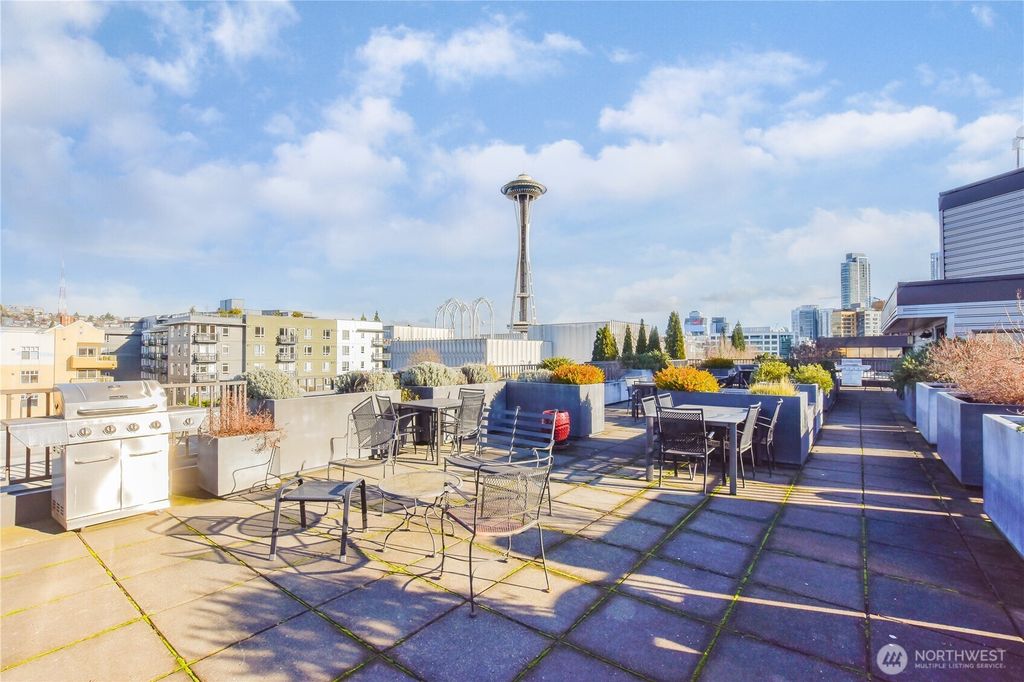 Photo of 159 Denny Way #402, Seattle, WA 98109 (MLS # 2472543)