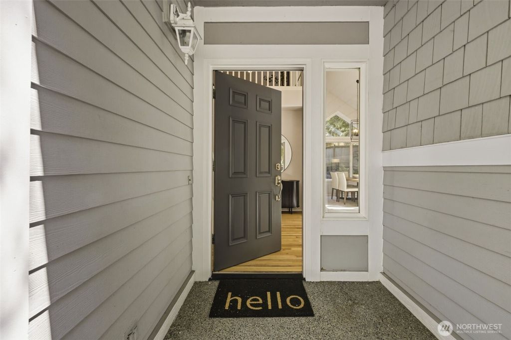 Photo of 10521 NE 120th Street, Kirkland, WA 98034 (MLS # 2554651)