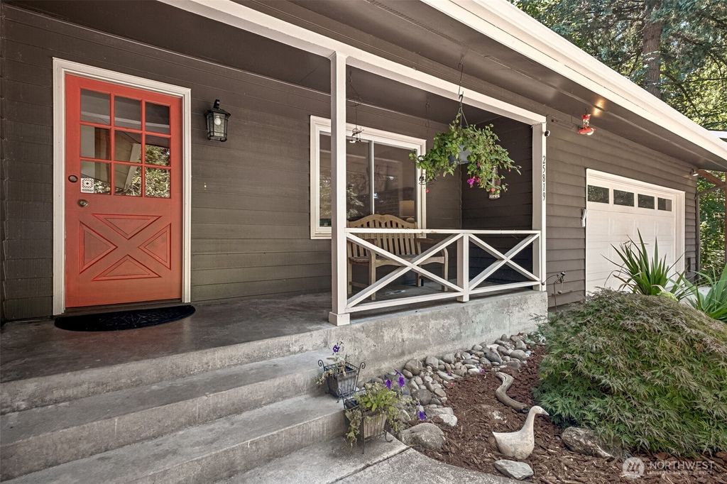 Photo of 25819 173rd Avenue SE, Covington, WA 98042 (MLS # 2421180)