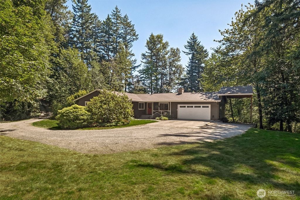 Photo of 25819 173rd Avenue SE, Covington, WA 98042 (MLS # 2421180)