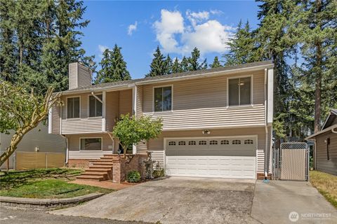 Photo of 26425 Timberlane Drive SE, Covington, WA 98042 (MLS # 2547574)