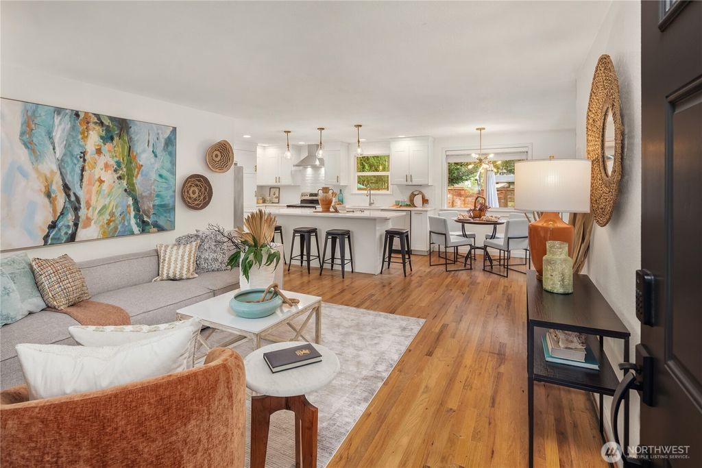 Photo of 15812 196th Place NE, Woodinville, WA 98077 (MLS # 2465244)