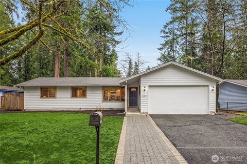 Photo of 15812 196th Place NE, Woodinville, WA 98077 (MLS # 2465244)