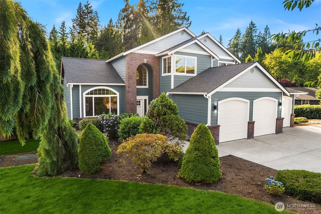 Photo of 4132 113th Avenue SE, Snohomish, WA 98290 (MLS # 2416482)