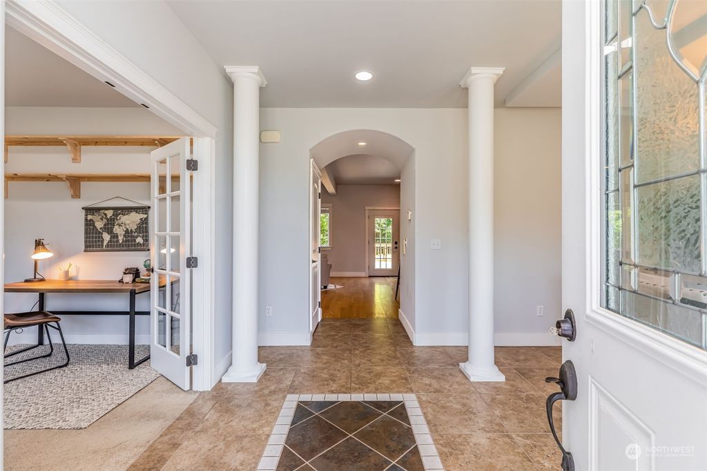 Photo of 14617 99th Avenue NE, Arlington, WA 98223 (MLS # 2140343)