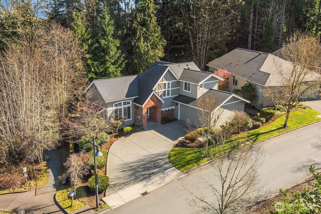 Photo of 12498 240th Place NE, Redmond, WA 98053 (MLS # 2340405)