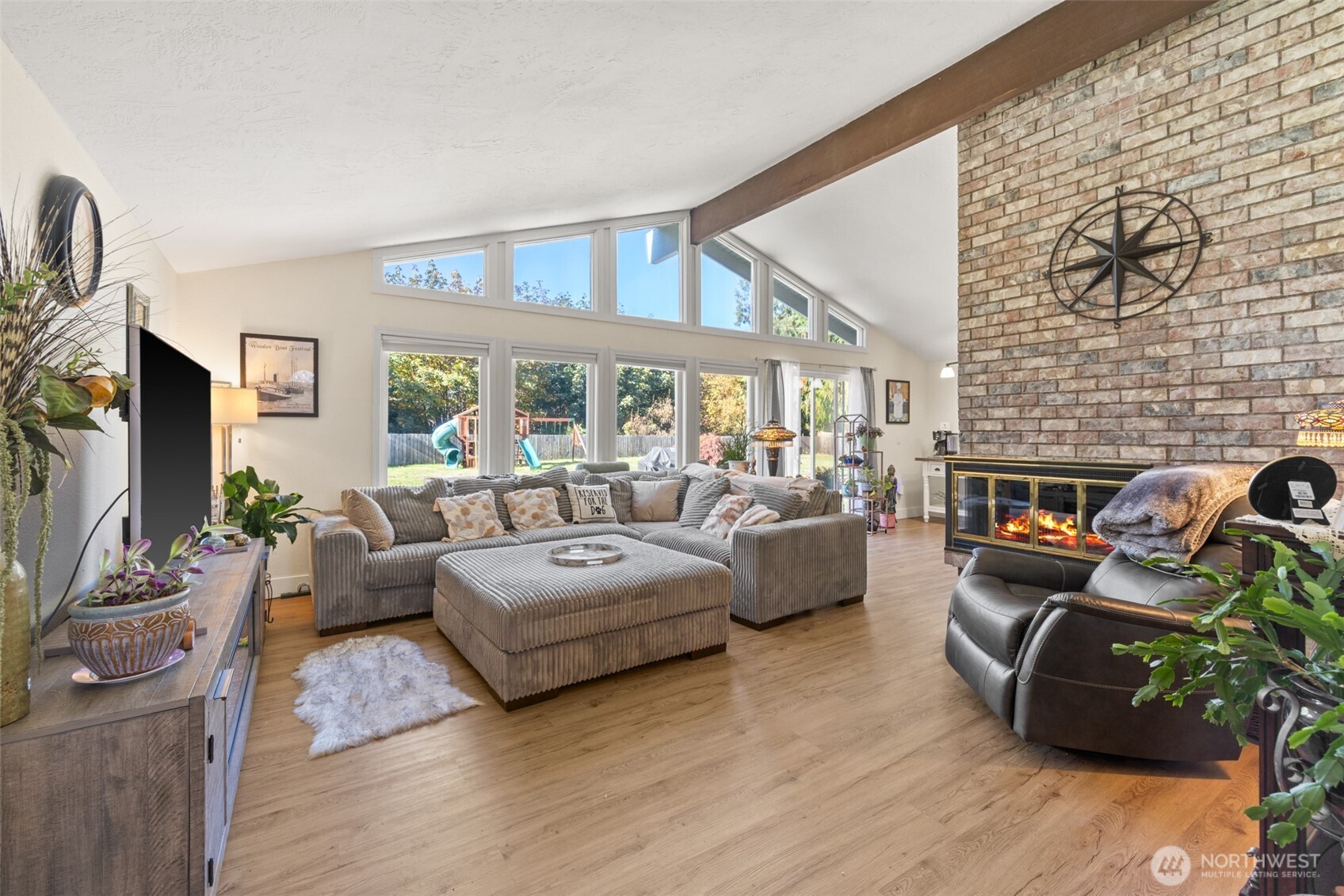 53 Twin Firs Estate Drive