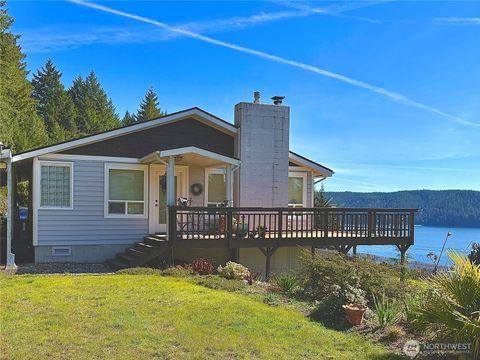 Photo of 191 N North Hill Road, Hoodsport, WA 98548 (MLS # 2502882)