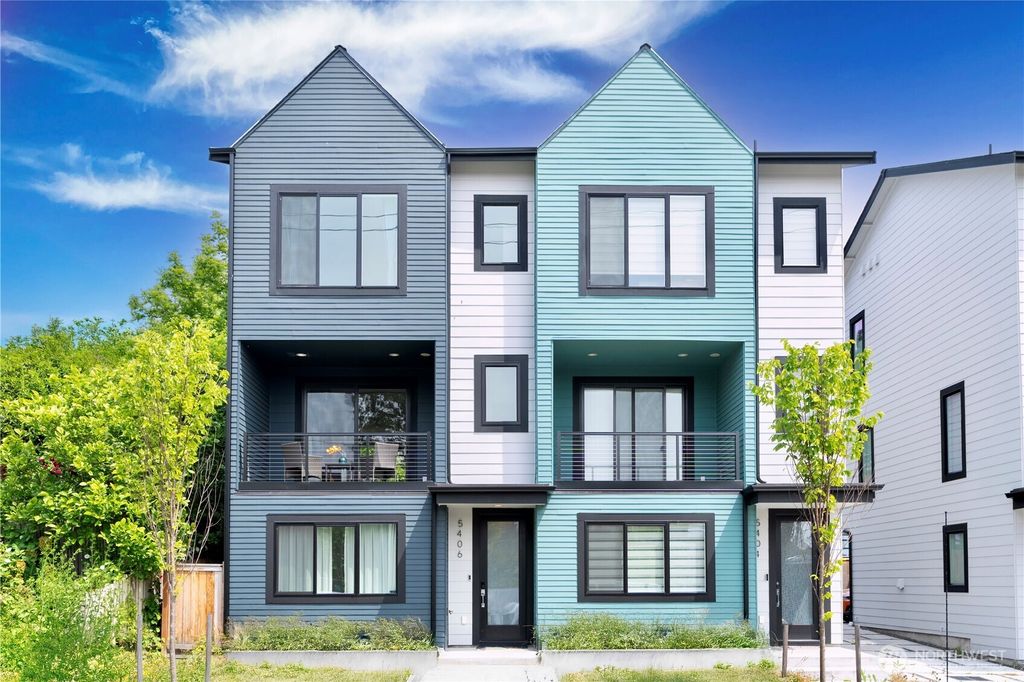 Photo of 5406 9th Avenue NW, Seattle, WA 98107 (MLS # 2398461)