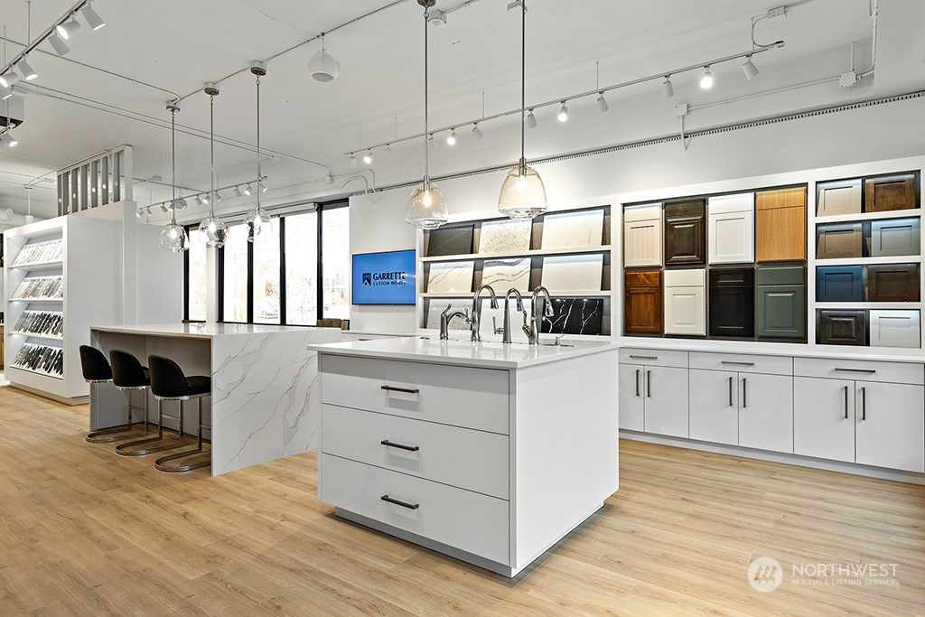 Photo of 15037 Tiger Mountain Road SE, Issaquah, WA 98027 (MLS # 2033359)