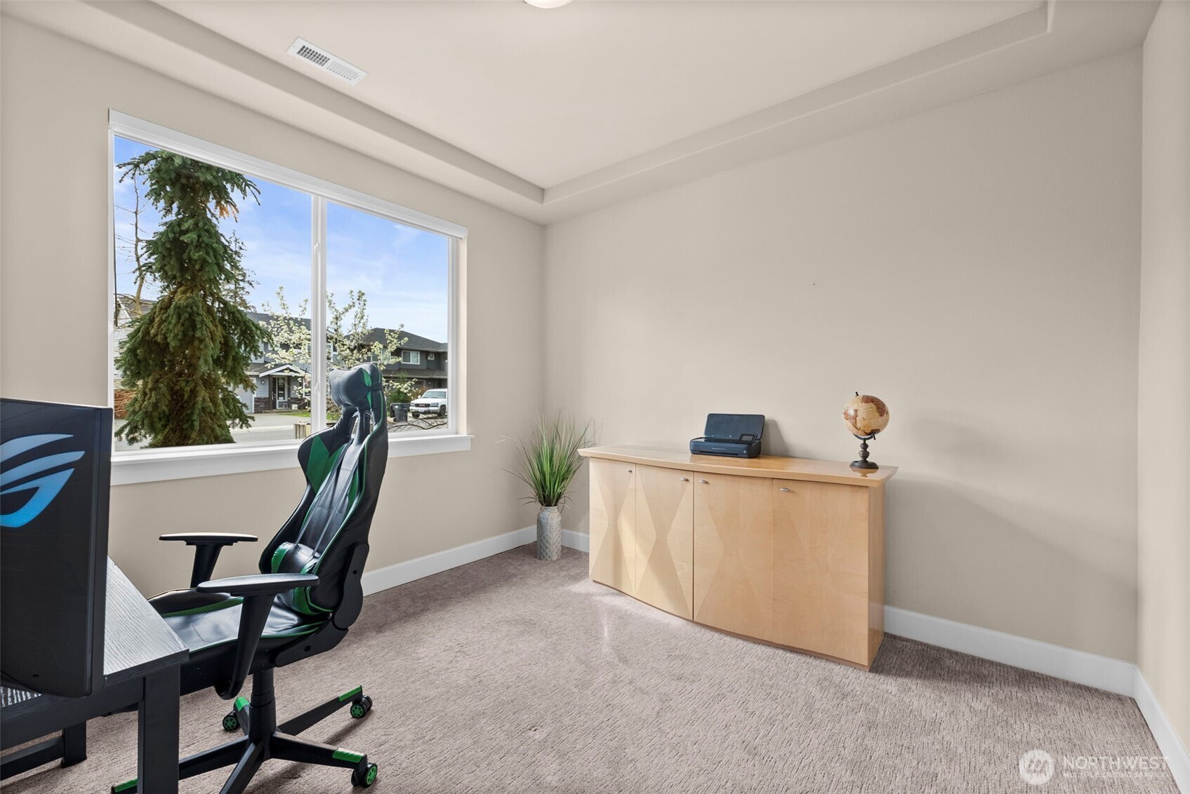 5703 146th Street Ct E