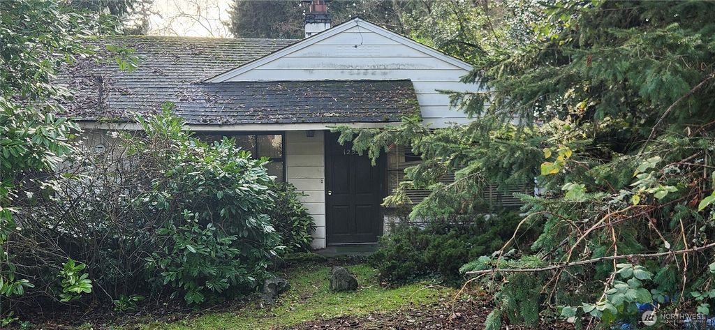 Photo of 1253 N 143rd Street, Seattle, WA 98133 (MLS # 2466833)