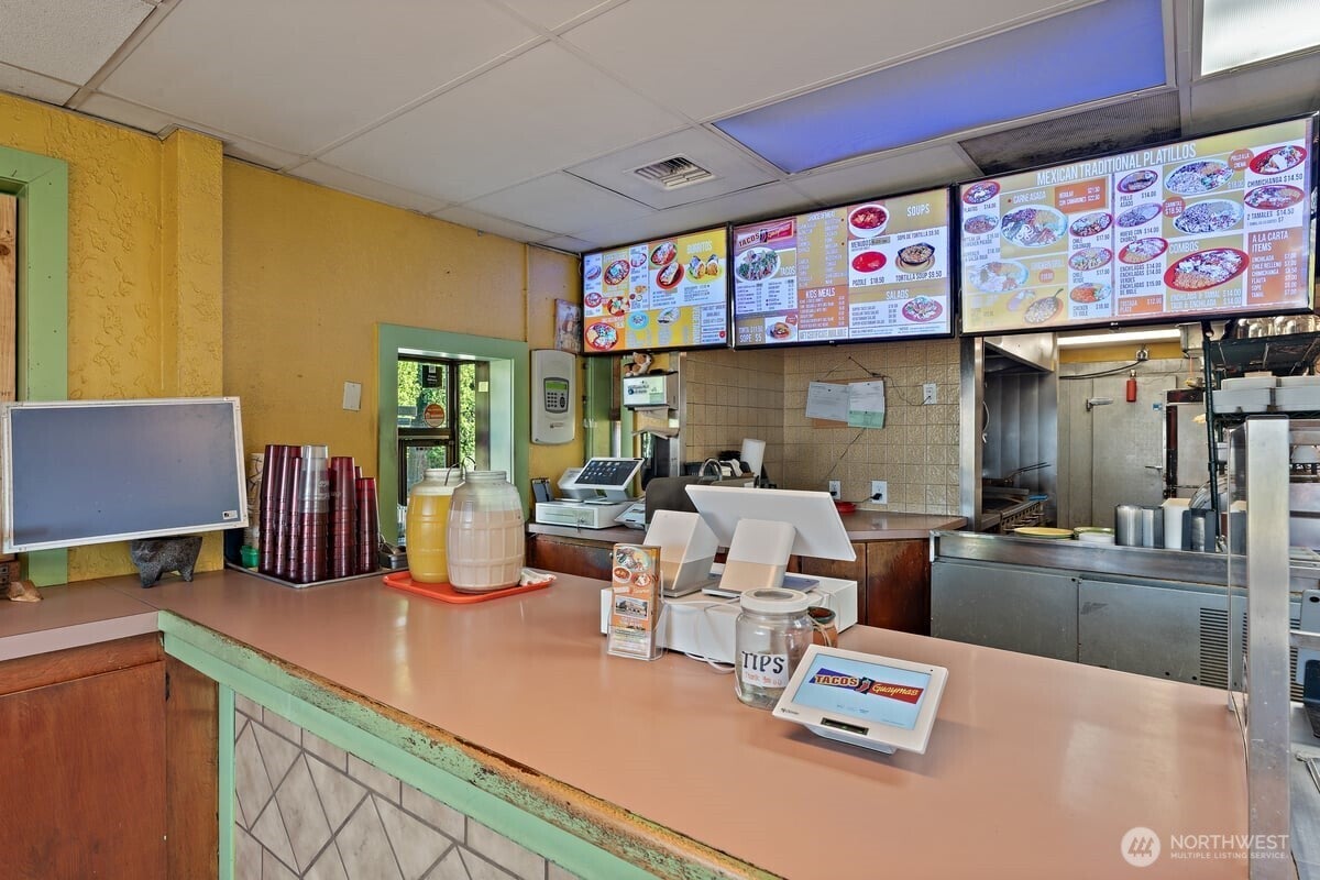2630 S 38th Street