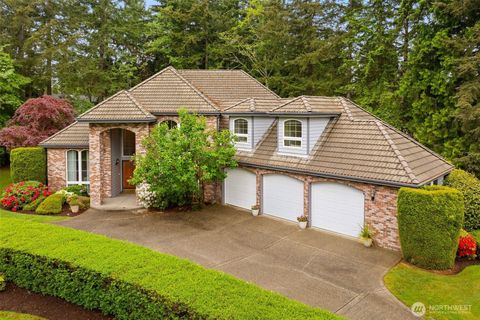 Photo of 4606 Saddleback Drive NW, Gig Harbor, WA 98332 (MLS # 2496060)