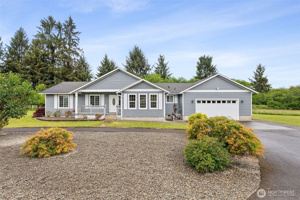 Photo of 5 Martin Lane, Raymond, WA 98577 (MLS # 2538905)