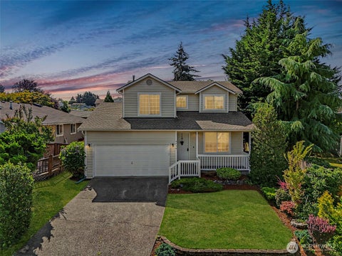 Photo of 4718 39th Street NE, Tacoma, WA 98422 (MLS # 2575537)