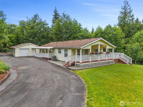Photo of 158 South Fork Road, Raymond, WA 98577 (MLS # 2391701)