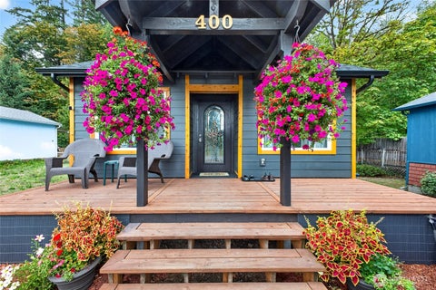 Photo of 400 Henry St ST, Shelton, WA 98584 (MLS # 2592224)