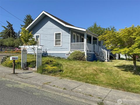 Photo of 3018 S Peabody Street, Port Angeles, WA 98362 (MLS # 2388347)