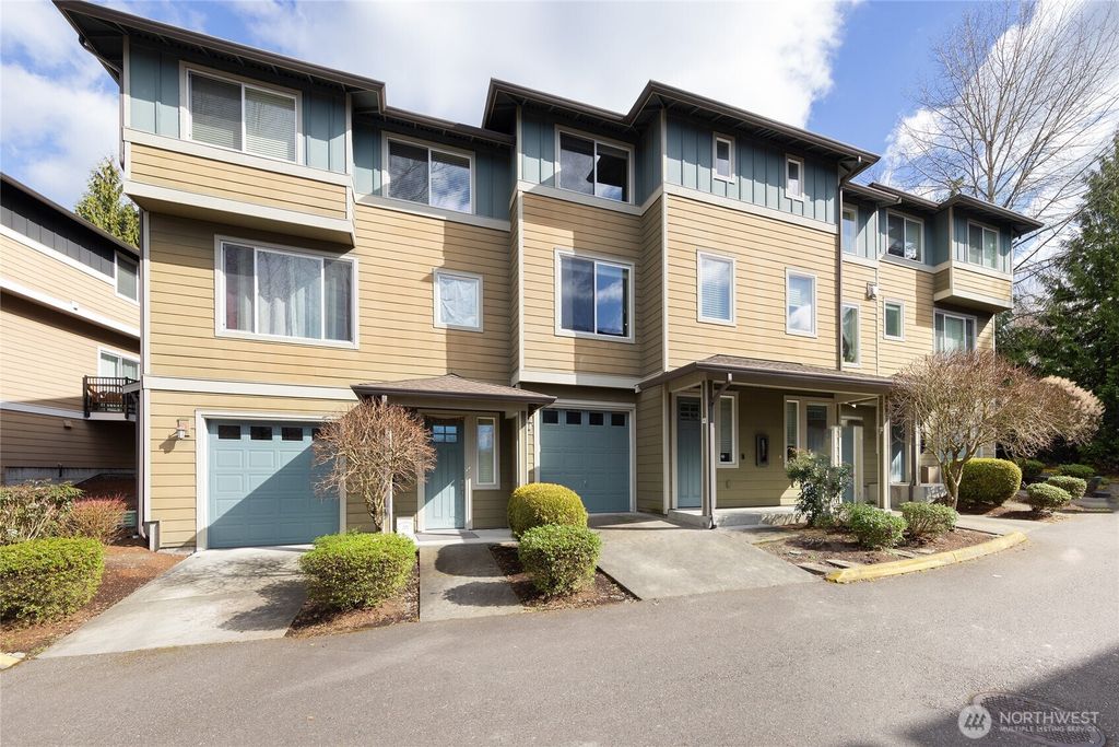 Photo of 2115 201st Pl Pl SE #R2, Bothell, WA 98012 (MLS # 2342183)