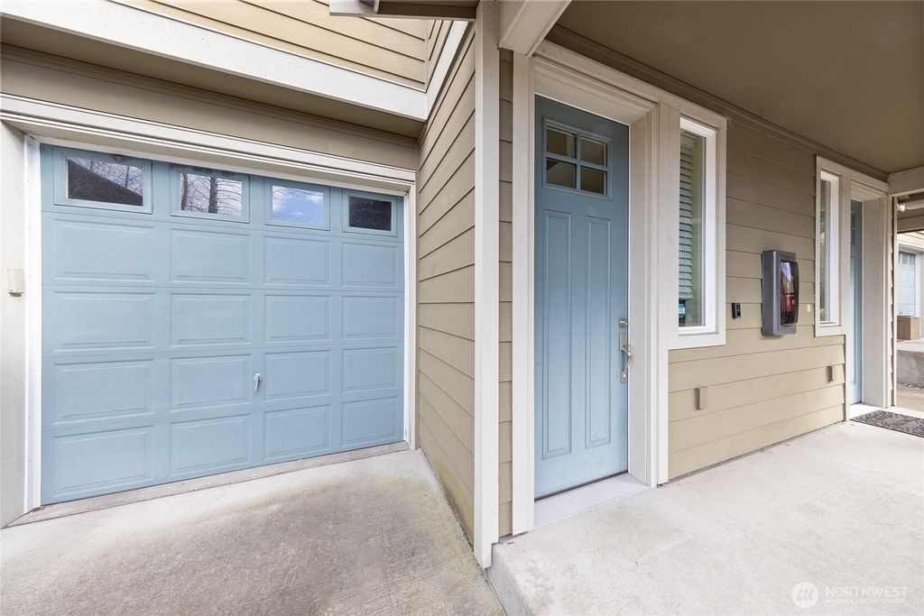 Photo of 2115 201st Pl Pl SE #R2, Bothell, WA 98012 (MLS # 2342183)