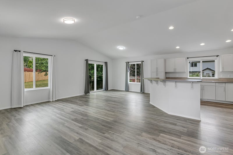 7215 36th Street W