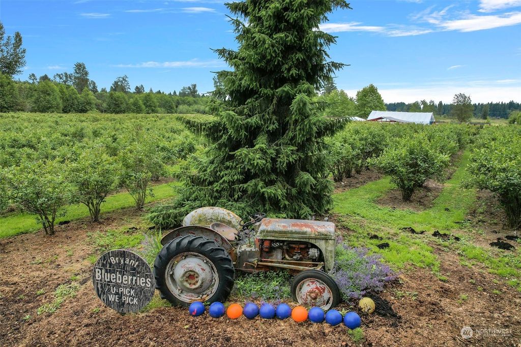 Photo of 5628 Grandview Road, Arlington, WA 98223 (MLS # 2132678)