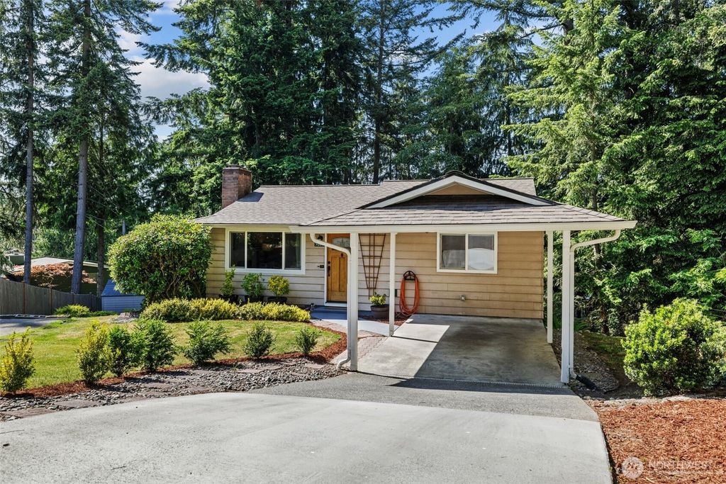 Photo of 5629 146th Street SW, Edmonds, WA 98026 (MLS # 2385003)