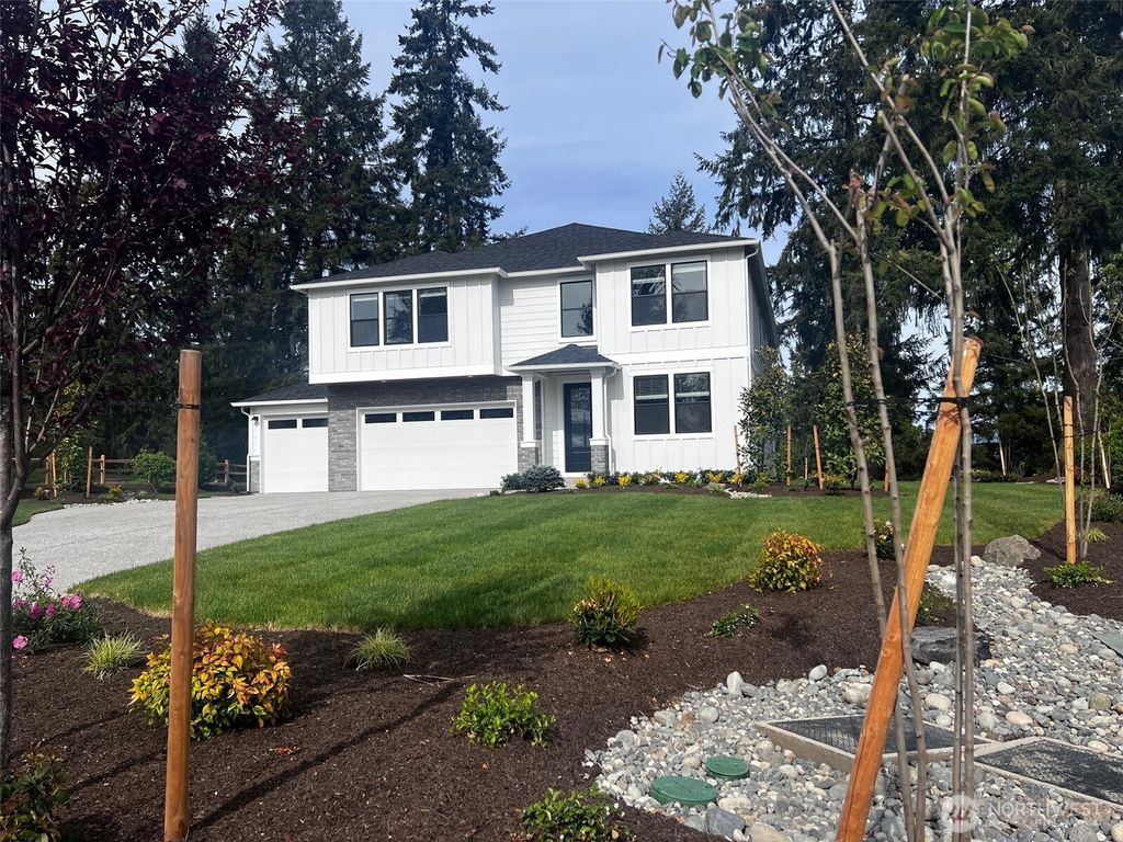 Photo of 13811 102nd Drive SE #21, Snohomish, WA 98296 (MLS # 2326516)