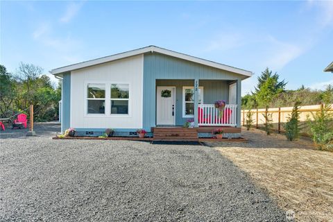 175 Wishkah Street SW Ocean Shores WA 98569