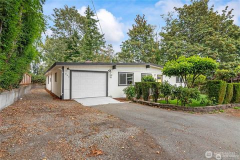Photo of 842 S 143rd Place, Burien, WA 98168 (MLS # 2466635)