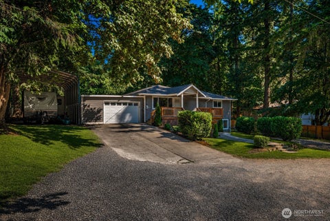 Photo of 14310 176th Avenue SE, Renton, WA 98059 (MLS # 2570622)