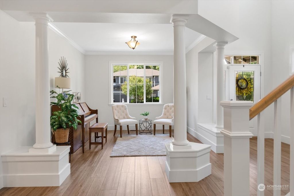 Photo of 15211 75th Avenue SE, Snohomish, WA 98296 (MLS # 2136607)