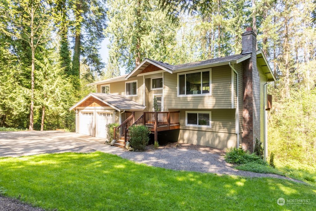 Photo of 18002 230th Avenue NE, Woodinville, WA 98077 (MLS # 2063907)