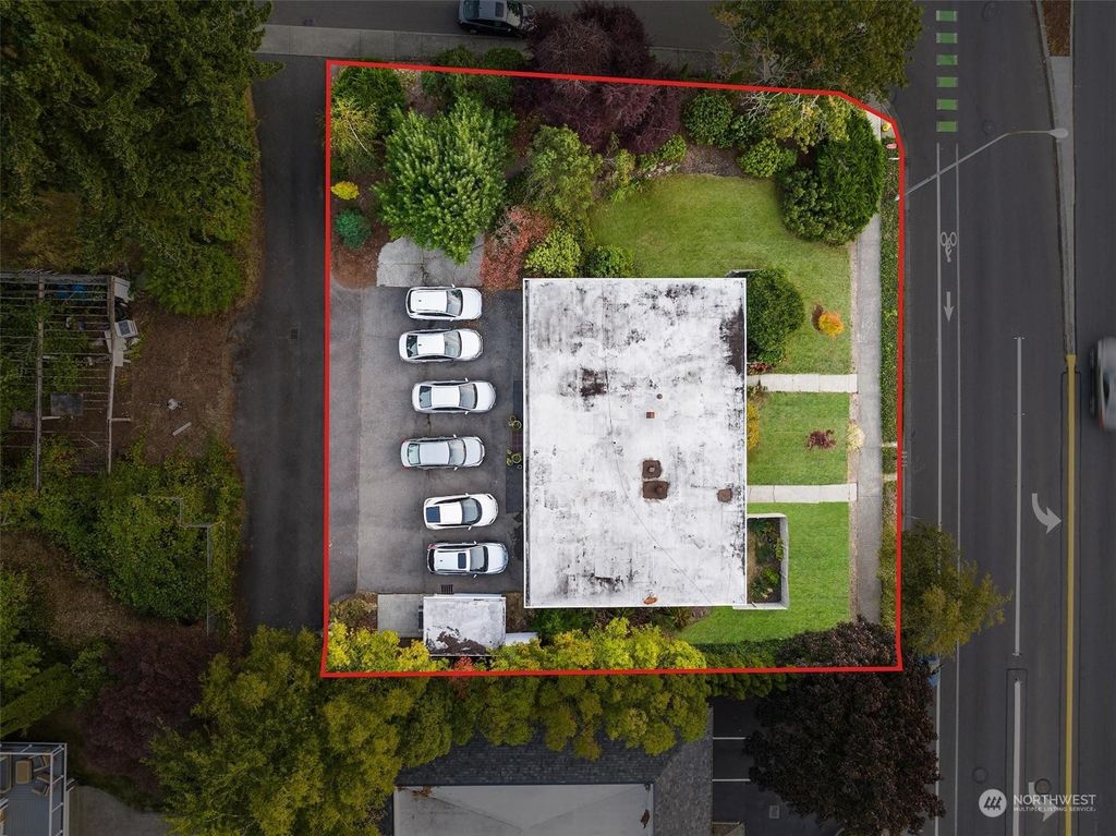 Photo of 1510 Market Street, Kirkland, WA 98033 (MLS # 2003450)