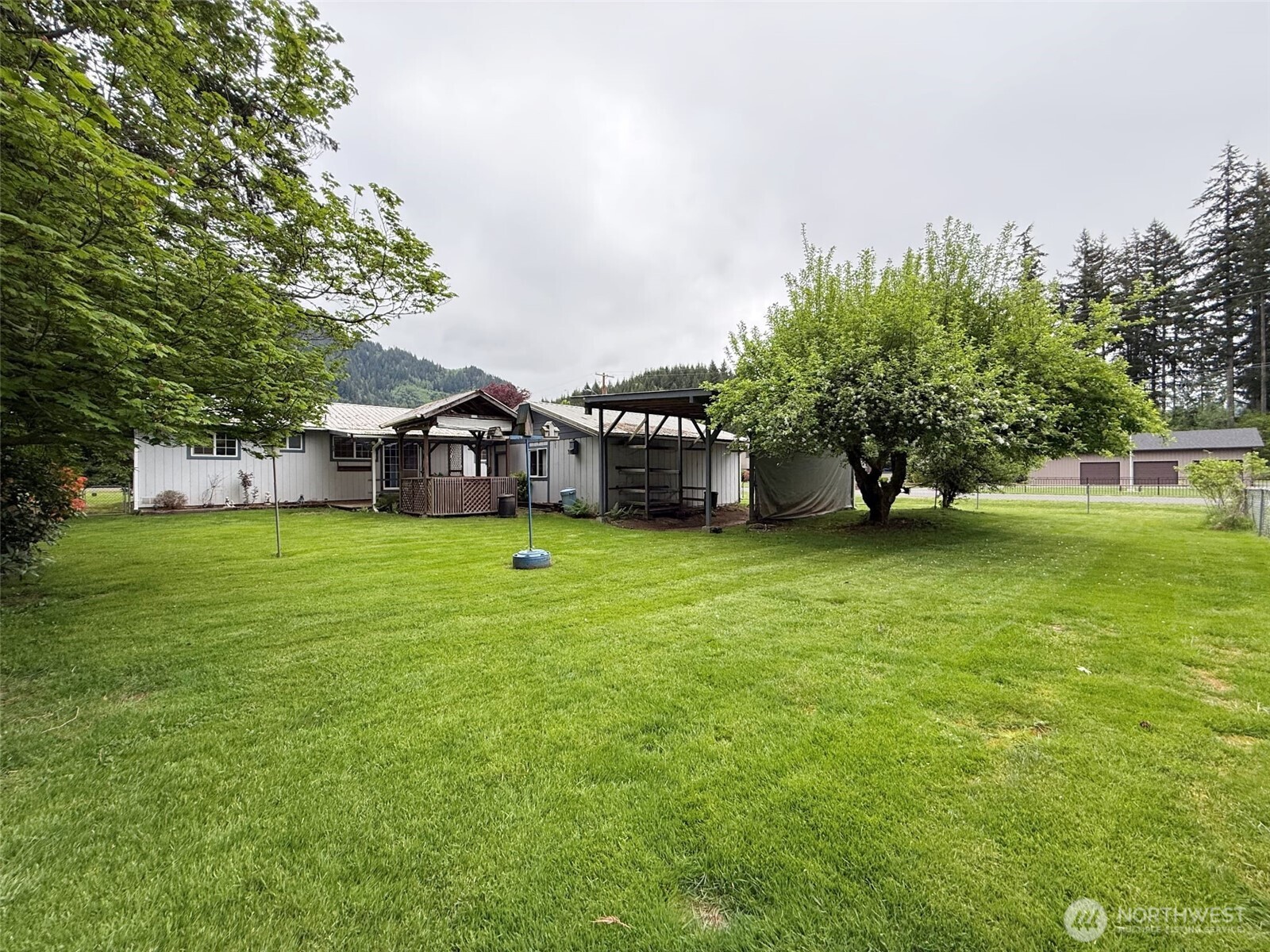 1123 Tilton Way