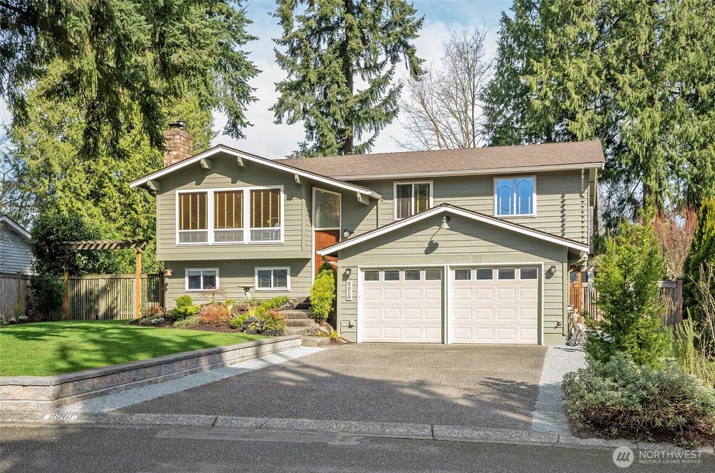 Photo of 9010 NE 195th Street, Bothell, WA 98011 (MLS # 2348363)