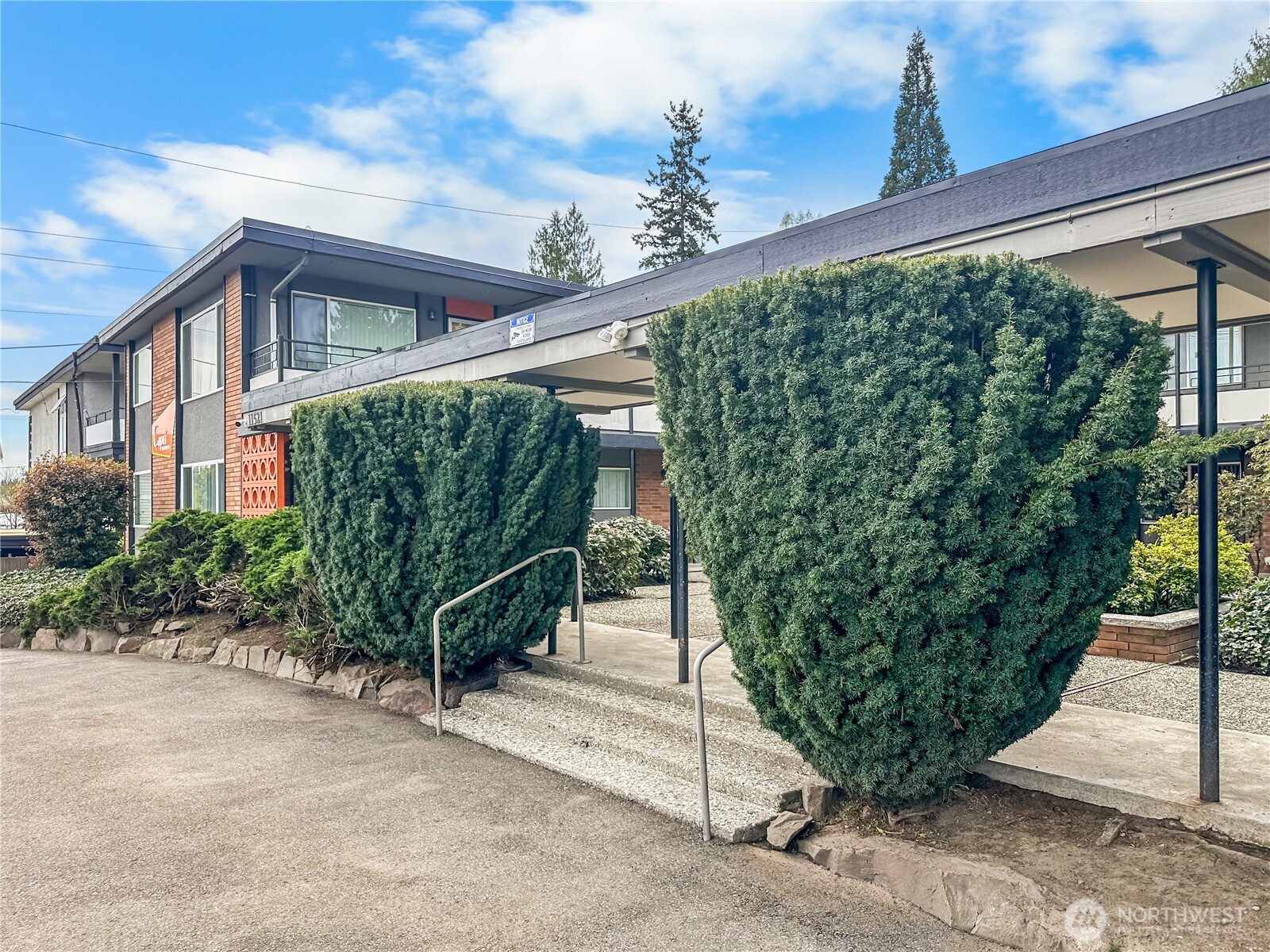 11521 26th Avenue NE