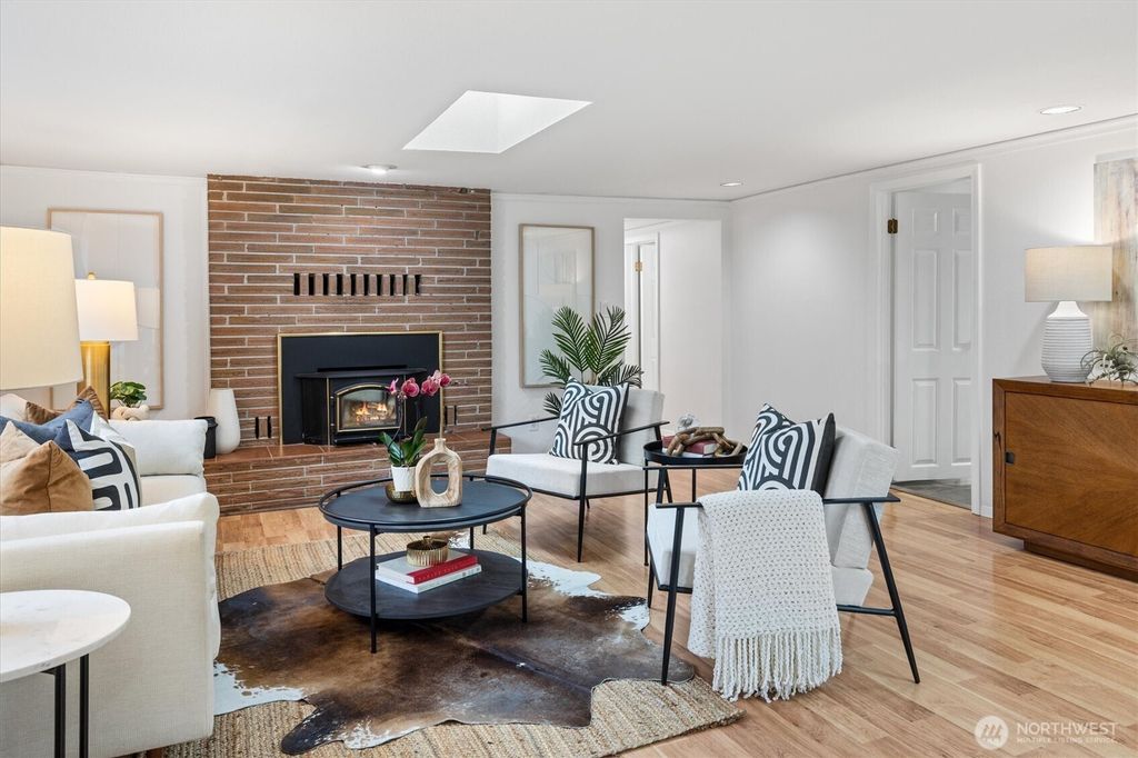 Photo of 10044 12th Avenue NW, Seattle, WA 98177 (MLS # 2494076)