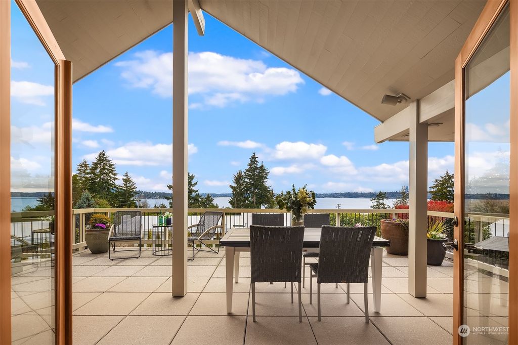 Photo of 8457 Midland Road, Medina, WA 98039 (MLS # 2037562)