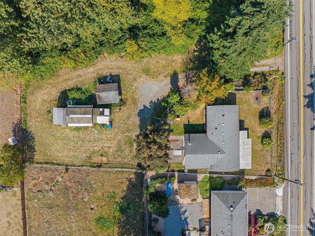Photo of 13435 Patriot Way SE, Renton, WA 98059 (MLS # 2438224)