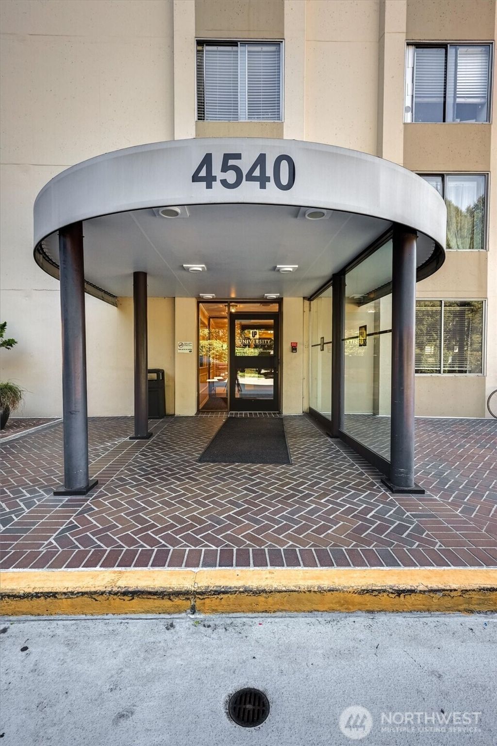 Photo of 4540 8th Avenue NE #2302, Seattle, WA 98105 (MLS # 2429970)