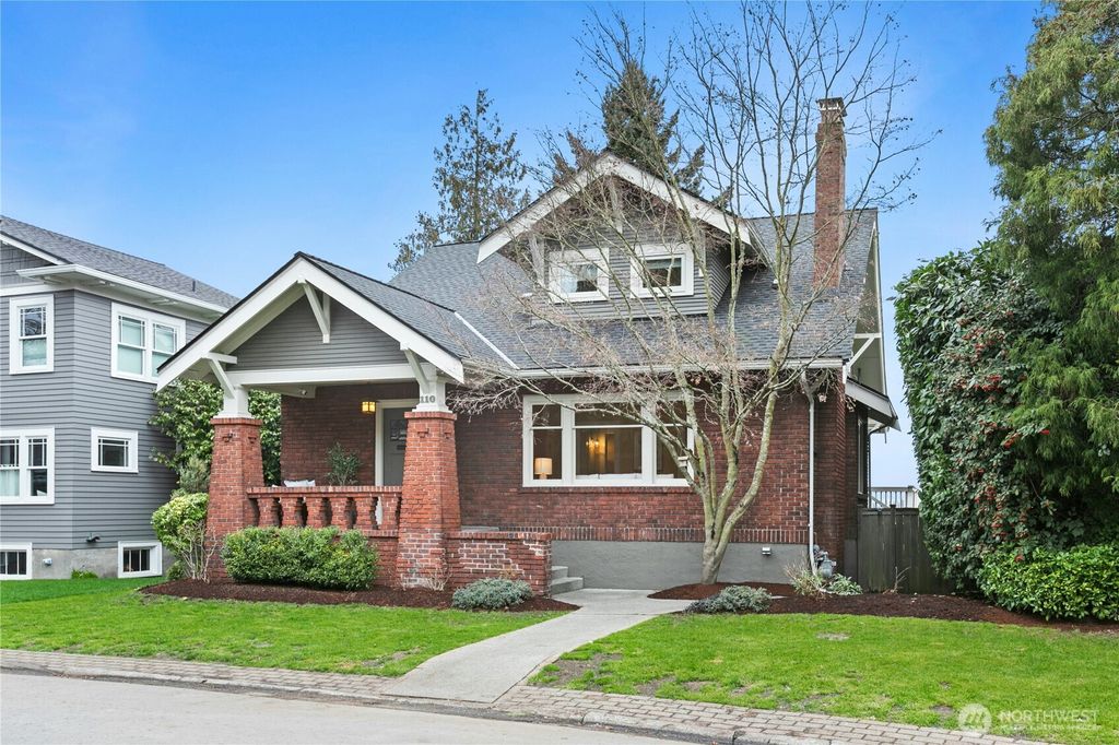 Photo of 110 Smith Street, Seattle, WA 98109 (MLS # 2475877)