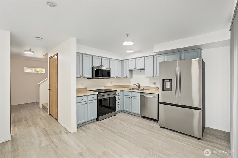 3939 10th Street SE F-3
