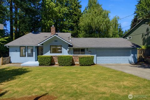 Photo of 11406 NE 103rd Place, Kirkland, WA 98033 (MLS # 2554809)