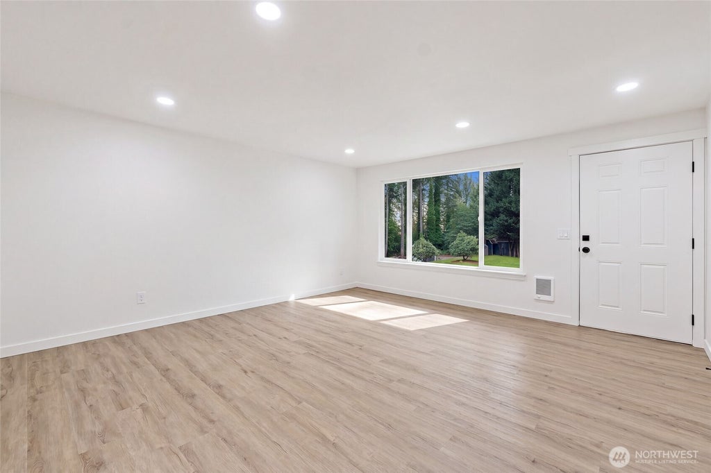 Photo of 14210 97th Avenue NW, Gig Harbor, WA 98329 (MLS # 2563065)