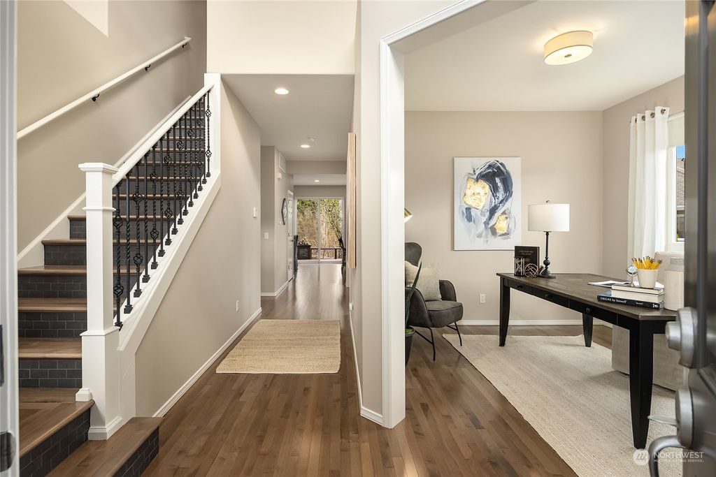 Photo of 6017 NE 1st Place, Renton, WA 98059 (MLS # 2051572)