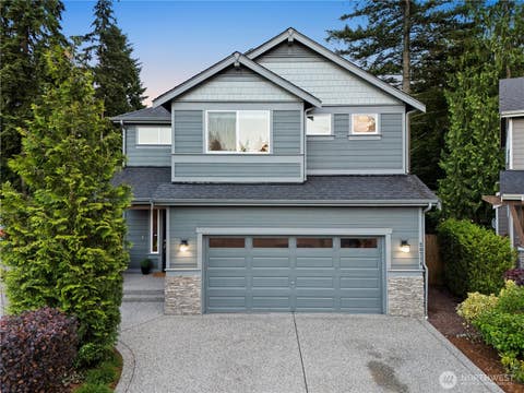 Photo of 20714 1st Avenue W, Lynnwood, WA 98036 (MLS # 2525815)