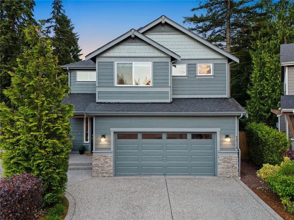 Photo of 20714 1st Avenue W, Lynnwood, WA 98036 (MLS # 2525815)