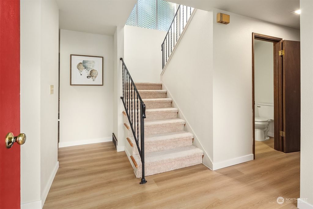 Photo of 16017 Wallingford Avenue N, Shoreline, WA 98133 (MLS # 2296913)